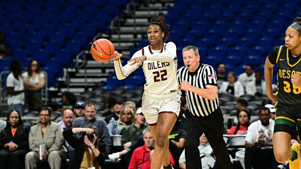 DeSoto Pearland Texas girls basketball 6A playoffs UIL state semifinals 030323 Tom Dendy 22